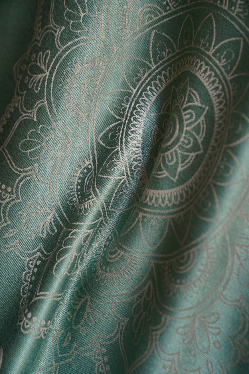 Écharpe de portage Mandala beige olive