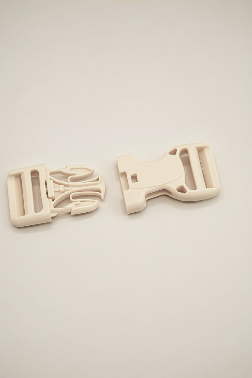 Boucle avec bouton de sécurité 25mm beige