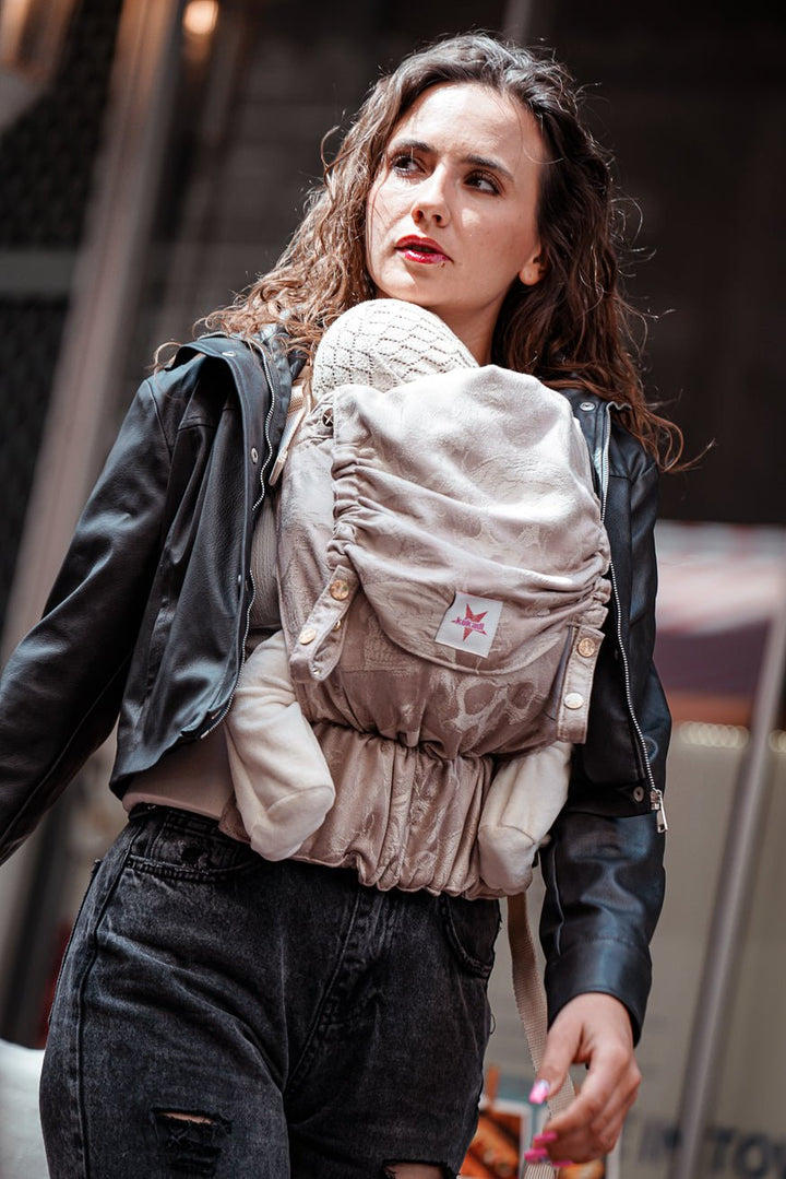 Babytrage Flip X Silky Skulls - KOKADI