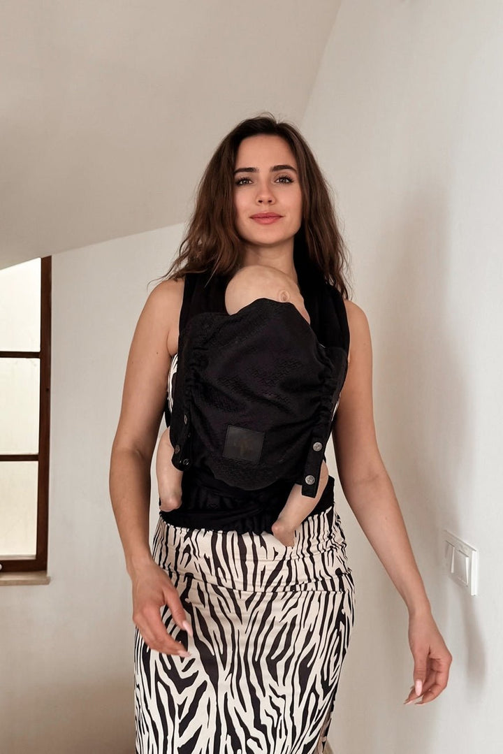 Porte-Bébé TaiTai Heart2Heart Beauté noire - KOKADI