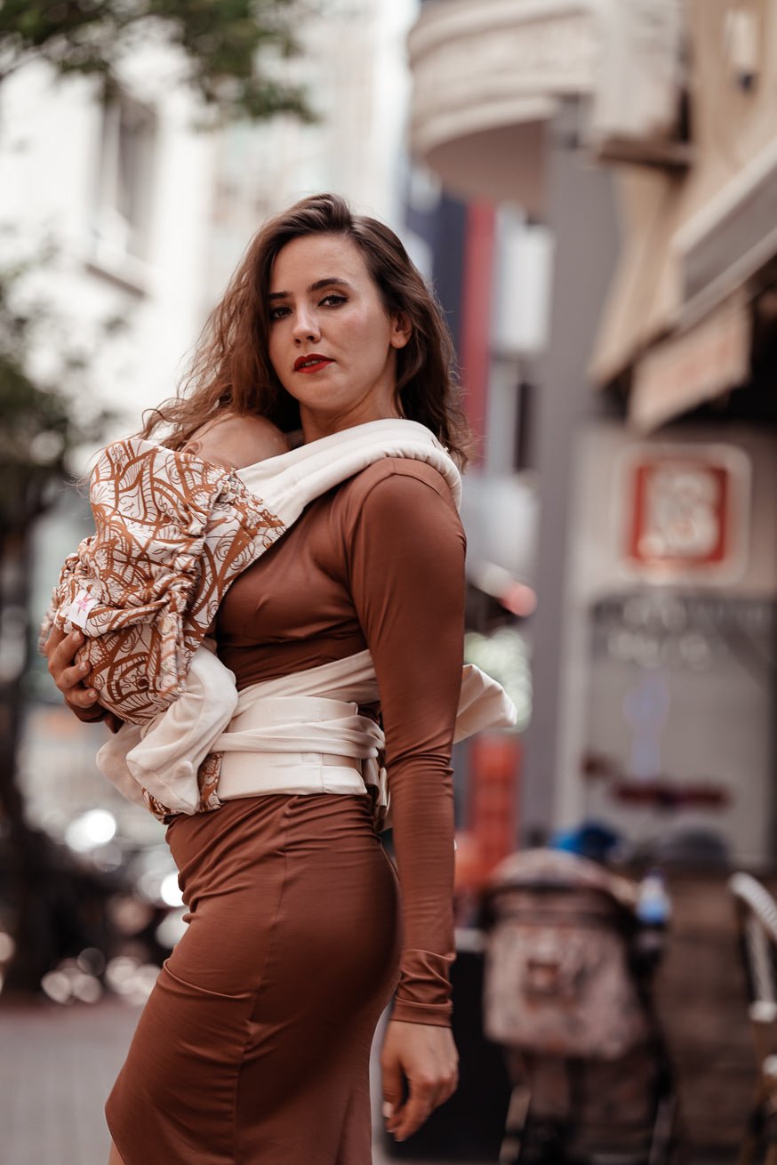 Porte-Bébé TaiTai Lilenia Latte Macchiato - KOKADI