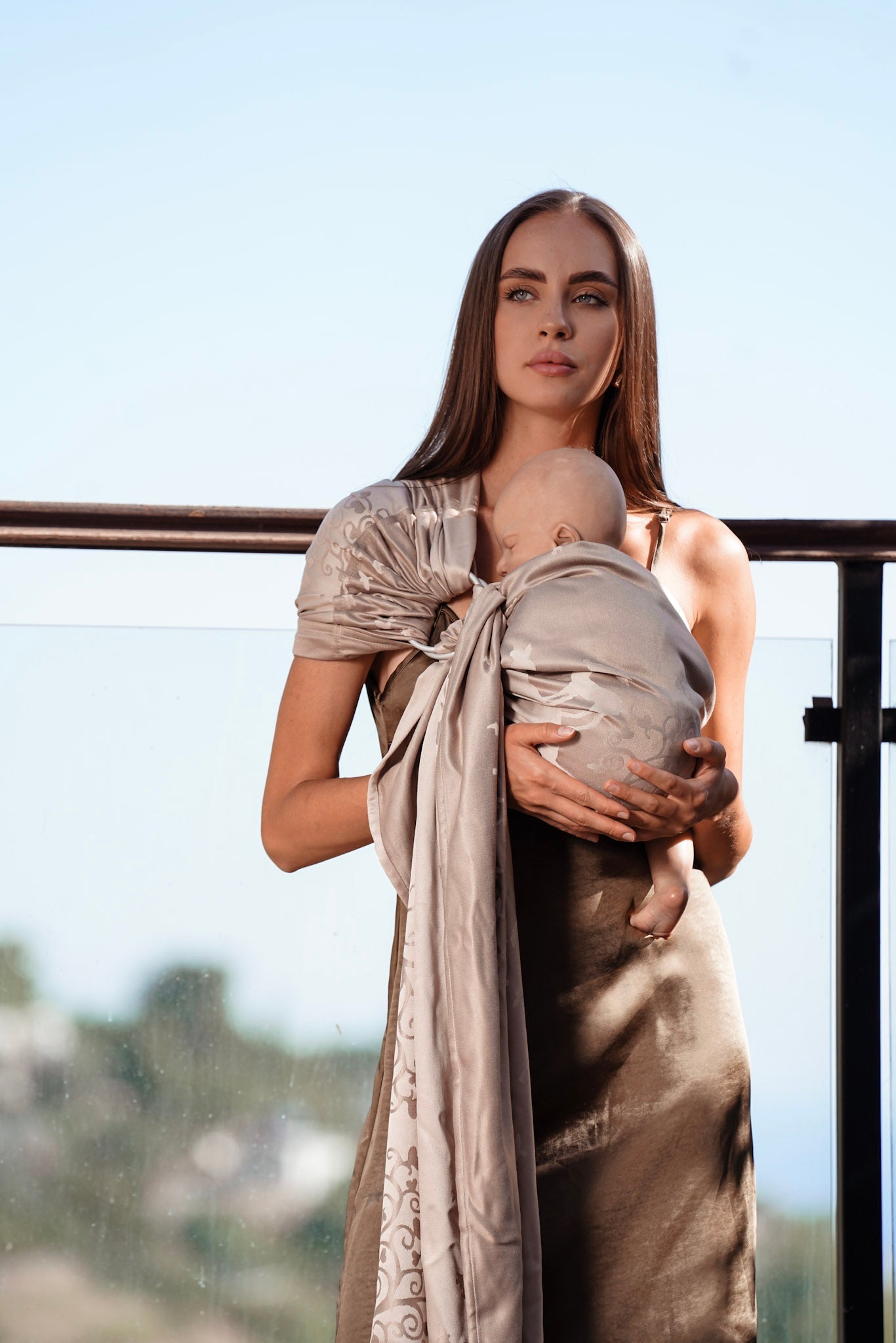 Écharpe de portage anneaux Eleni au pays des merveilles - KOKADI