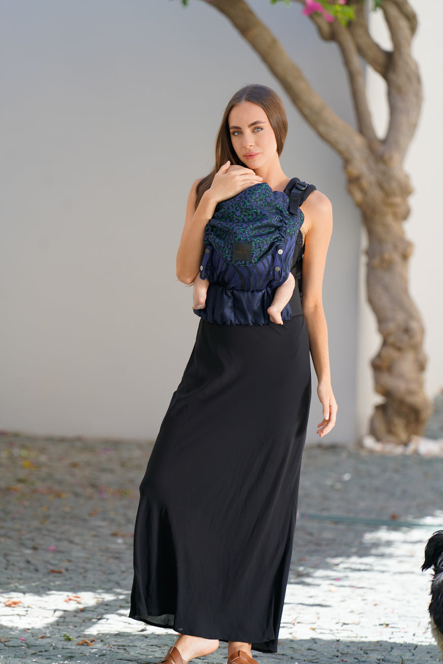 Porte-Bébé Flip Maternité majestueuse