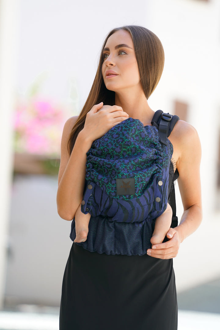 Porte-Bébé Flip Maternité majestueuse